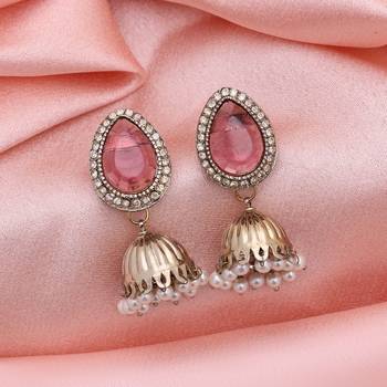 Magenta color fashion earrings 2