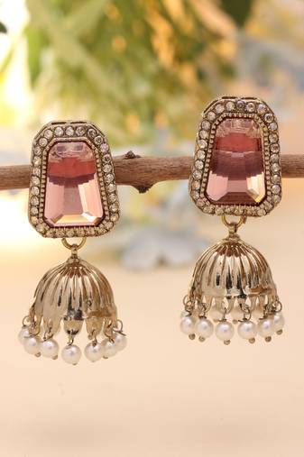 Magenta color fashion earrings