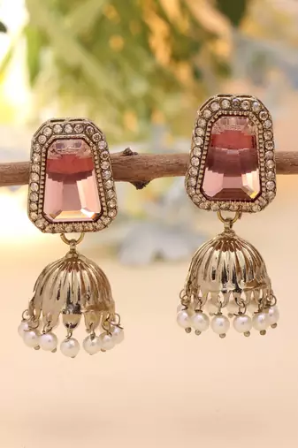 Magenta color fashion earrings