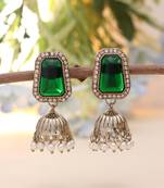 Green color fashion earrings