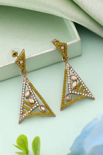 Yellow color fashion earrings