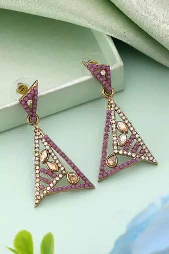 Purple color fashion earrings