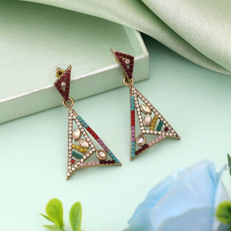 Multi color fashion earrings