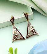 Maroon color fashion earrings