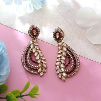 Maroon color fashion earrings 2