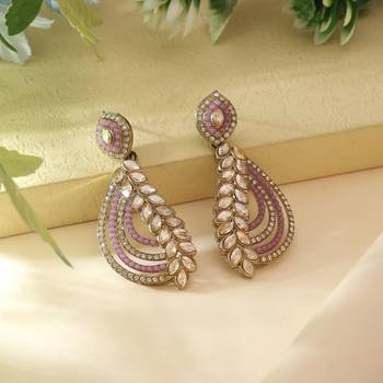 Purple color fashion earrings 1