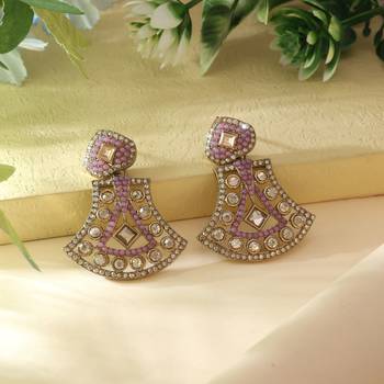 Purple color fashion earrings 1