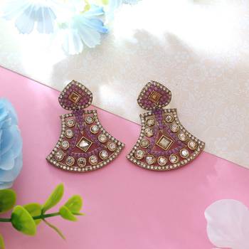 Purple color fashion earrings 2