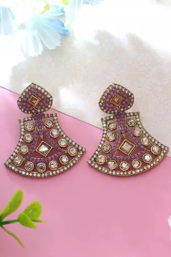 Purple color fashion earrings