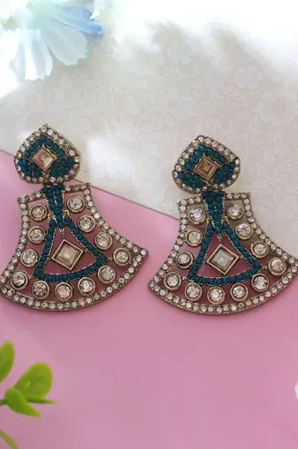 Turquoise blue color fashion earrings