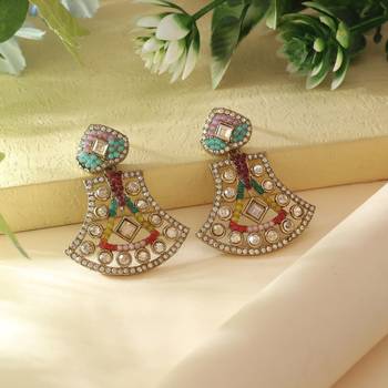 Multi color fashion earrings 1