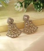 Gold color fashion earrings