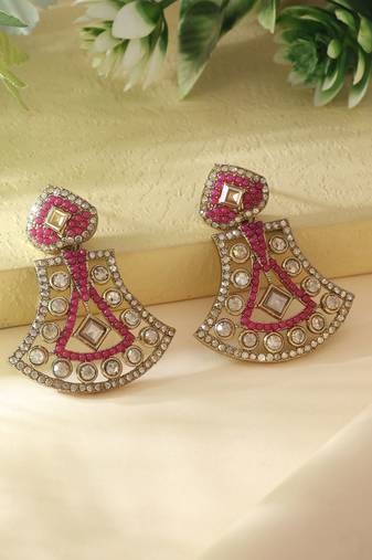 Rani color fashion earrings