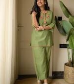 Floral embroidered round neck pure cotton co-ord set