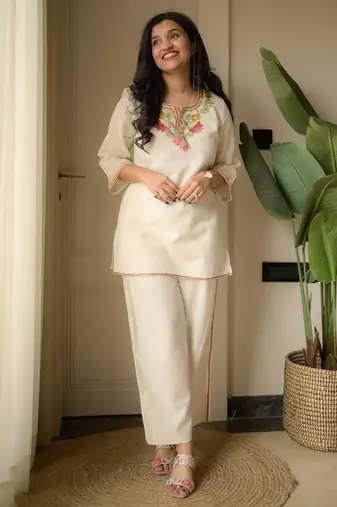 Floral embroidered round neck pure cotton co-ord set