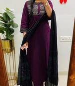 Floral embroidered round neck pure cotton kurta trosuer & dupatta set