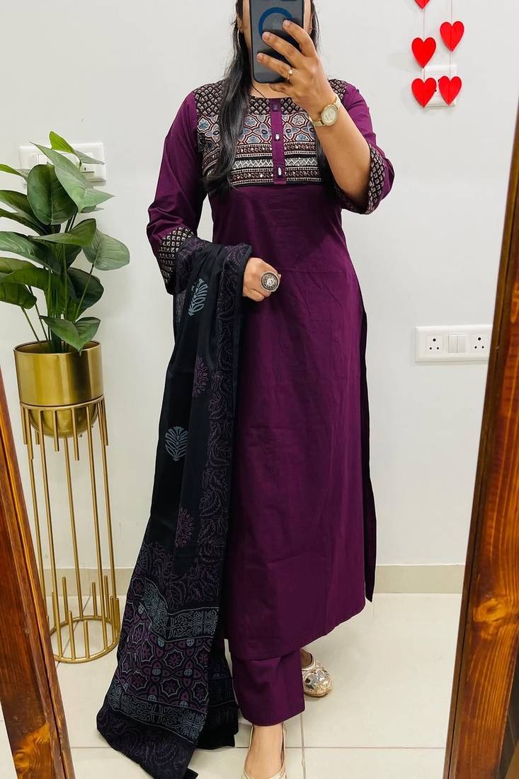 Floral embroidered round neck pure cotton kurta trosuer & dupatta set