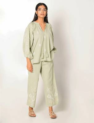 Sydney set green embroidered linen coord set 1
