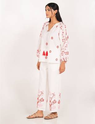 Barcelona set offwhite embroidered linen coord set 3
