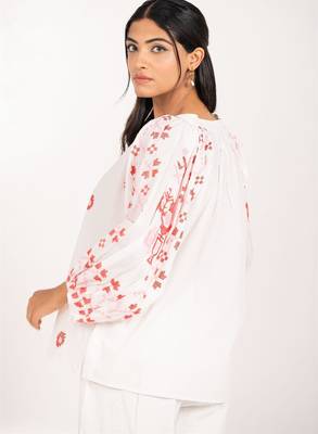 Barcelona set offwhite embroidered linen coord set 5