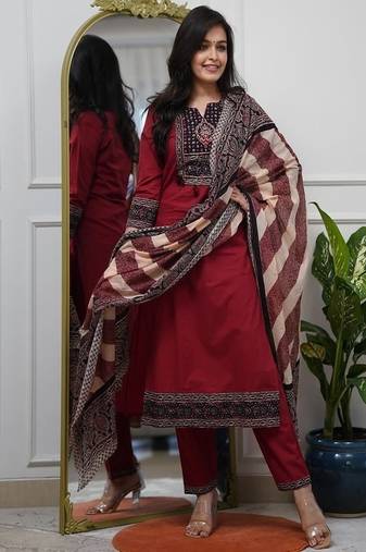 Floral embroidered round neck pure cotton kurta trosuer & dupatta set