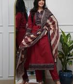 Floral embroidered round neck pure cotton kurta trosuer & dupatta set