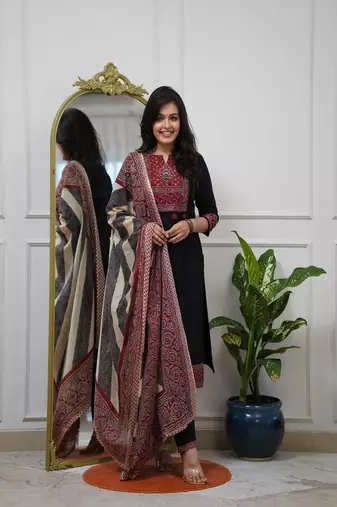 Floral embroidered round neck pure cotton kurta trosuer & dupatta set