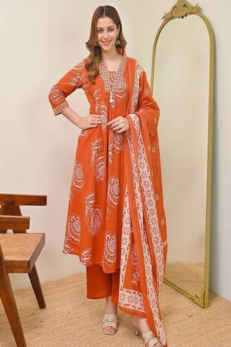 Floral printed v neck pure cotton kurta trosuer & dupatta set