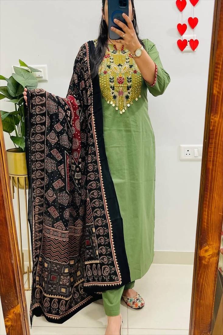 Floral embroidered round neck pure cotton kurta trosuer & dupatta set