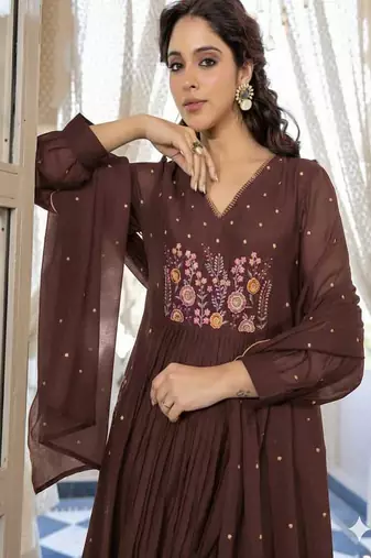 Floral embroidered v neck  cotton kurta trosuer & dupatta set