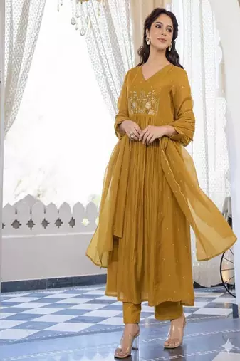 Floral embroidered v neck pure cotton kurta trosuer & dupatta set