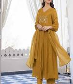 Floral embroidered v neck pure cotton kurta trosuer & dupatta set