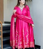 Floral embroidered v neck silk kurta trosuer & dupatta set