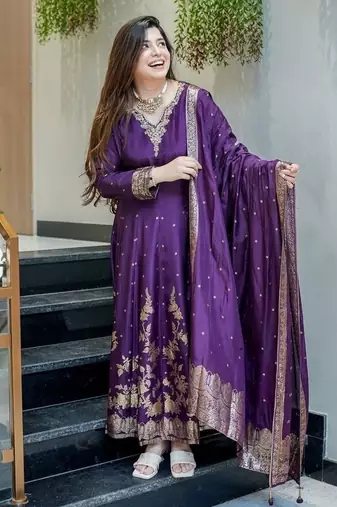 Floral embroidered v neck silk kurta trosuer & dupatta set