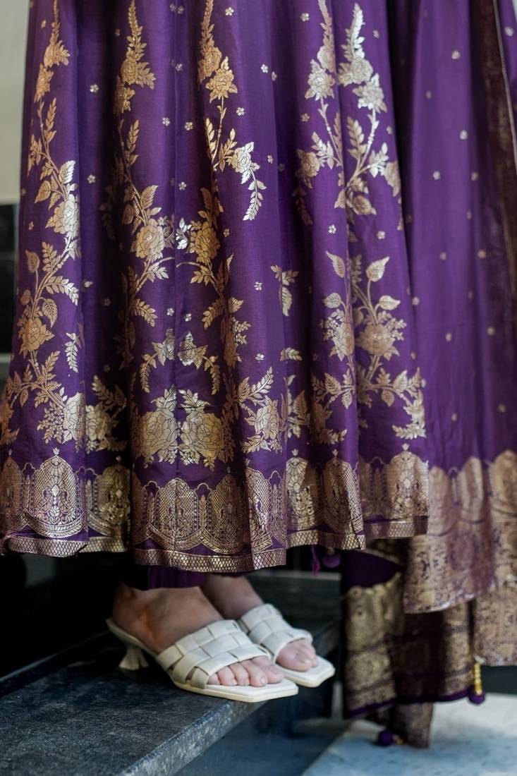 Floral embroidered v neck silk kurta trosuer & dupatta set