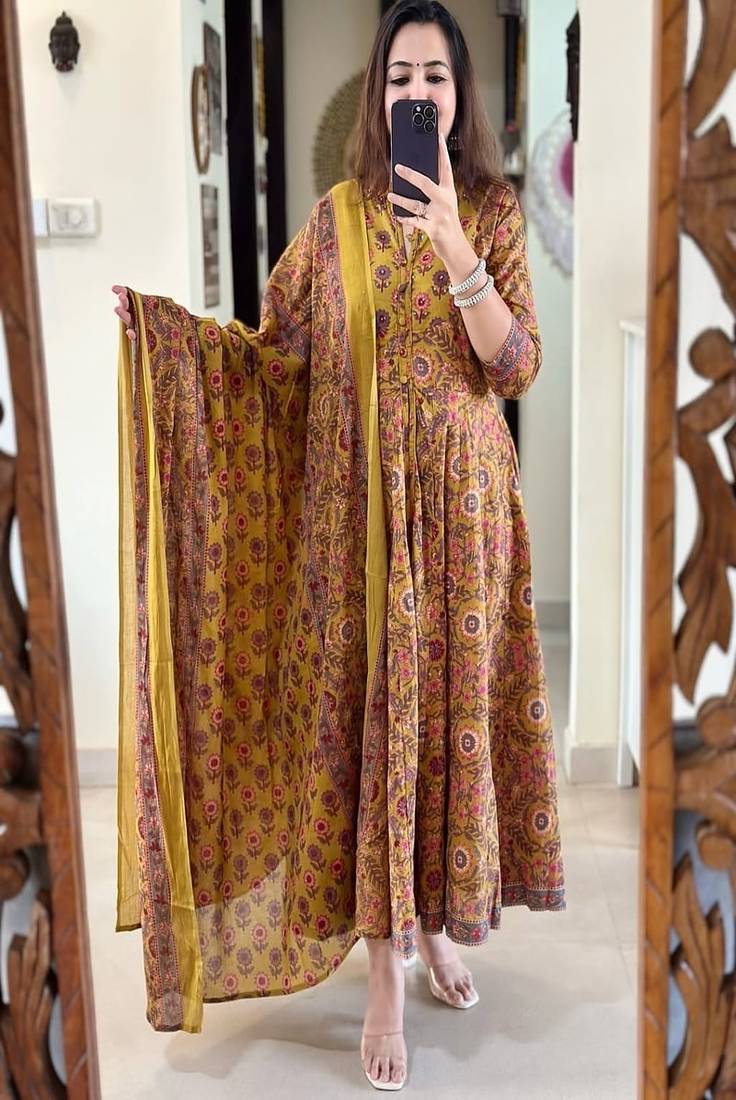 Floral embroidered round neck pure cotton kurta trosuer & dupatta set