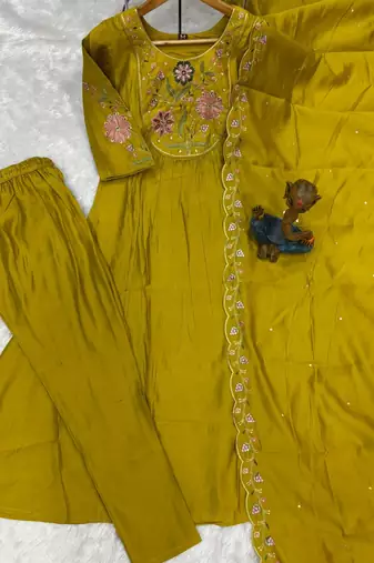 Pear Color Embroidery Thread With Hand Work Viscose Roman Silk Kurta Pent Set