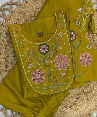 Pear Color Embroidery Thread With Hand Work Viscose Roman Silk Kurta Pent Set 5