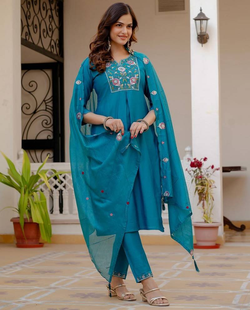 Blue Color Embroidery Sequins with Hand Work Viscose Silk Kurta pant Set