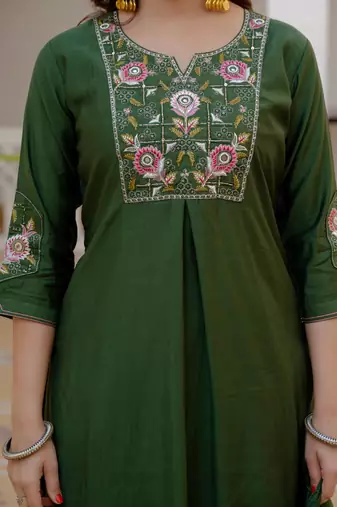 Green Color Embroidery Sequins with Hand Work Viscose Silk Kurta Pent Set
