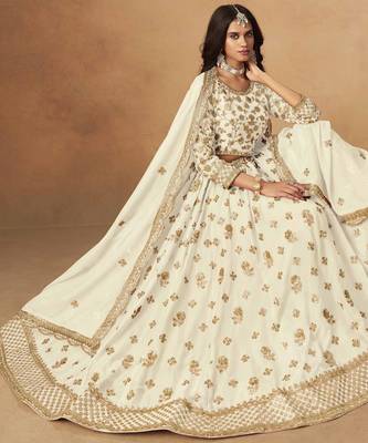 Off White Organza Heavy Thread Embroidery Sequins Work Lehenga Choli 2
