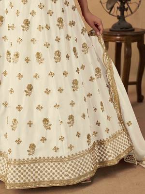 Off White Organza Heavy Thread Embroidery Sequins Work Lehenga Choli 5