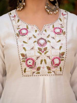 White Color Embroidery Sequins with Hand Work Viscose Silk Kurta Pent Set 4