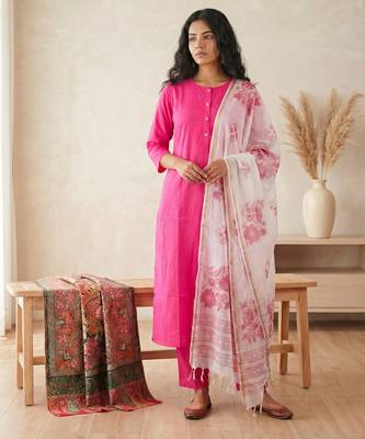 pink silk blend straight kurta pant with handblock print kota doriya dupatta set 2
