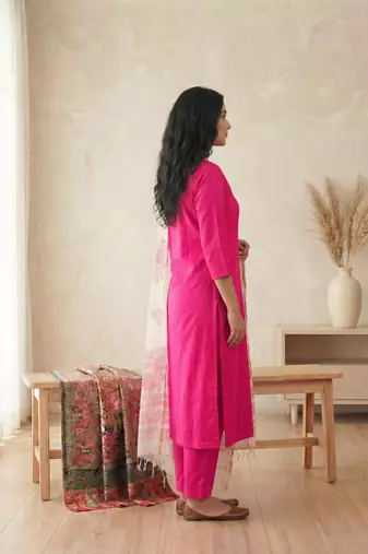 pink silk blend straight kurta pant with handblock print kota doriya dupatta set