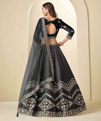 Black Ice Velvet Heavy Thread Embroidery Sequins Work Lehenga Choli 4
