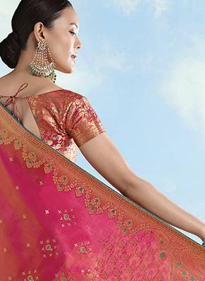Red color paisley zari woven faux banarasi tissue silk blend saree 4