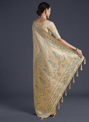 Cream faux banarasi satin silk blend saree with zari border and butti work 4
