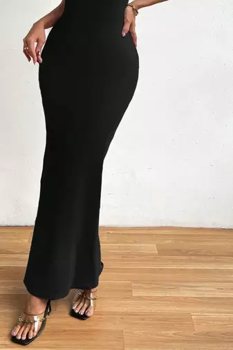 black polyester maxi dress with slim fit bodycon design