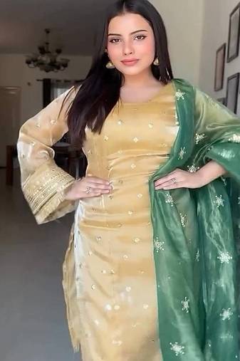 mustard gold kurta with green dupatta